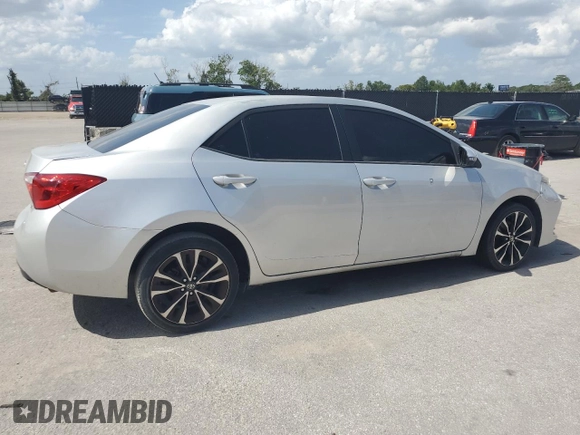 2019 Toyota Corolla L z VIN 5YFBURHE5KP929854, wystawiony jako Copart lot #60838515 z przebiegiem 139 745 mil mil oraz Czysty tytuł • Clean title. Historia ofert i sprzedaży dostępna na DreamBid. Obrazek 3.