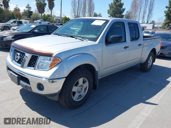2007 Nissan Frontier SE with VIN 1N6AD09W27C460136, listed as a IAAI auction lot 41929072 with 178,421 mi miles. Bid and sale history available at carsss.com. Image 2.