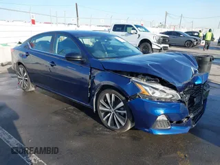 2020 Nissan Altima SR z VIN 1N4BL4CV2LC282827, wystawiony jako IAAI lot #41838248 z przebiegiem 55 974 mil mil oraz . Historia ofert i sprzedaży dostępna na DreamBid. Obrazek 1.