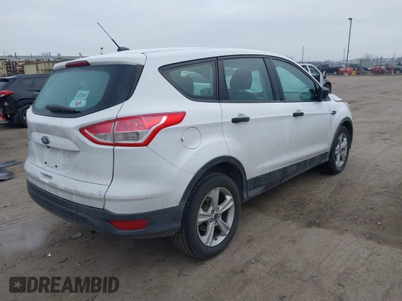 2014 Ford Escape S with VIN 1FMCU0F73EUE40361, listed as a IAAI auction lot 41297247 with 185,649 mi miles. Bid and sale history available at carsss.com. Image 4.