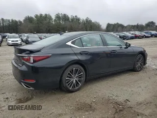 2022 Lexus ES 350 z VIN 58ADZ1B13NU136758, wystawiony jako Copart lot #46371665 z przebiegiem 7704 mil mil oraz Szkody całkowita. Historia ofert i sprzedaży dostępna na DreamBid. Obrazek 3.