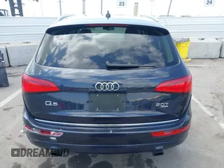 2015 Audi Q5 Premium Plus with VIN WA1LFAFP4FA018830, listed as a IAAI auction lot 41916767 with 114,234 mi miles. Bid and sale history available at carsss.com. Image 16.