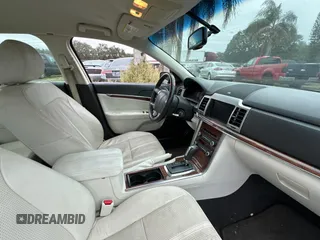 2011 Lincoln MKZ Hybrid with VIN 3LNDL2L33BR759329, listed as a Copart auction lot 42415245 with 131,927 mi miles and Clean Title. Bid and sale history available at carsss.com. Image 5.