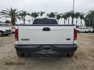 2005 Ford F-350 XL with VIN 1FTWW33P05EB61543, listed as a Copart auction lot 50511765 with 42,653 mi miles and Clean Title. Bid and sale history available at DreamBid. Image 6.