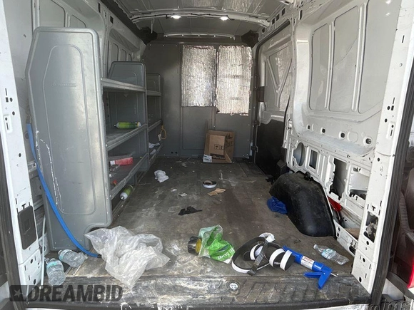 2019 Ford Transit с VIN 1FTYE1CM4KKA82234, выставлен на аукционе IAAI как лот 42545078 с пробегом 125 188 миль миль и . История ставок и продаж доступна на DreamBid. Изображение 1.