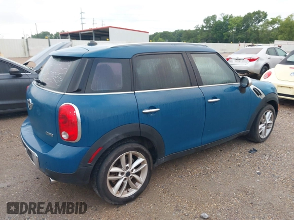 2012 MINI Countryman with VIN WMWZB3C56CWM06101, listed as a IAAI auction lot 42223616 with 149,680 mi miles and . Bid and sale history available at DreamBid. Image 4.