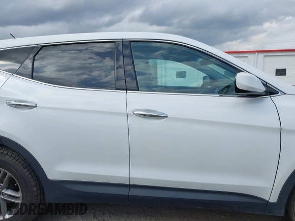 2018 Hyundai Santa Fe 2.4L z VIN 5NMZTDLB9JH060895, wystawiony jako IAAI lot #41939221 z przebiegiem 89 960 mil mil oraz . Historia ofert i sprzedaży dostępna na DreamBid. Obrazek 14.