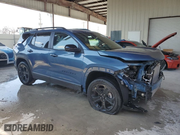 2025 Chevrolet Equinox FWD LT with VIN 3GNAXHEG0SL156380, listed as a Copart auction lot 52613955 with 1,928 mi miles and Salvage Title. Bid and sale history available at DreamBid. Image 4.