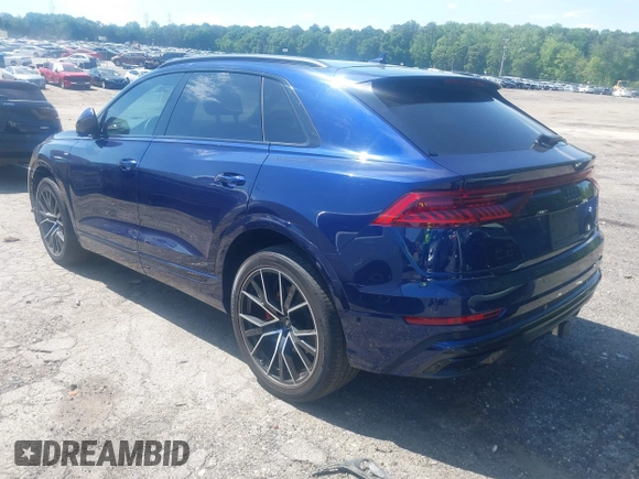 2021 Audi Q8 Premium Plus with VIN WA1EVAF12MD032292, listed as a IAAI auction lot 42175561 with 40,250 mi miles and . Bid and sale history available at DreamBid. Image 3.