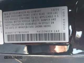 2007 Volkswagen Rabbit z VIN WVWAR71K77W094663, wystawiony jako IAAI lot #42588486 z przebiegiem 127 811 mil mil oraz . Historia ofert i sprzedaży dostępna na DreamBid. Obrazek 9.