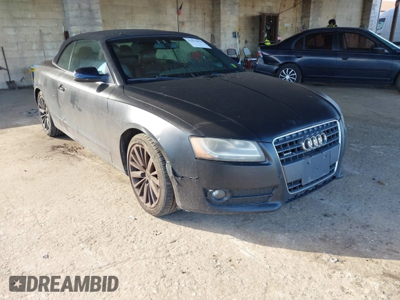 2010 Audi A5 Premium Plus z VIN WAULFAFH7AN024487, wystawiony jako IAAI lot #41574470 z przebiegiem 116 074 mil mil oraz . Historia ofert i sprzedaży dostępna na DreamBid. Obrazek 1.