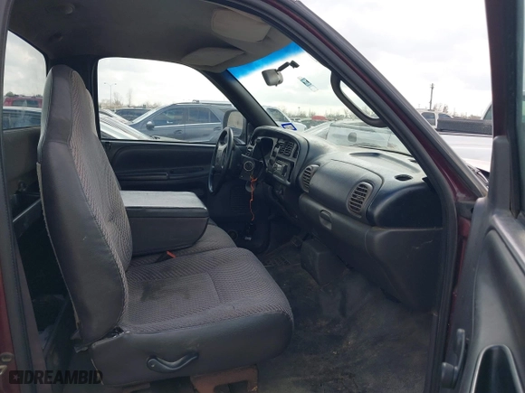 2001 Dodge Ram 1500 Work Special with VIN 1B7HC16X71S794621, listed as a IAAI auction lot 41504440 with 291,722 mi miles. Bid and sale history available at carsss.com. Image 5.