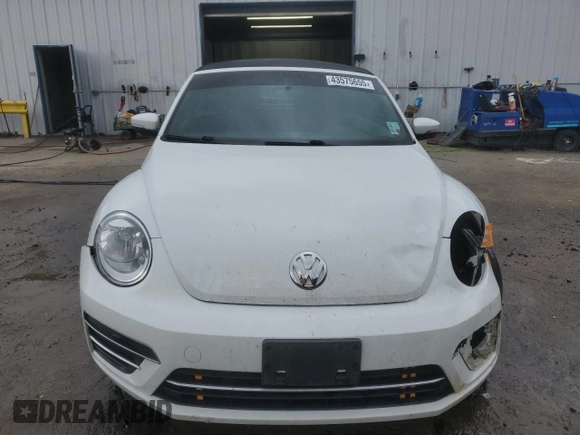 2018 Volkswagen Beetle S with VIN 3VW5DAAT2JM505073, listed as a Copart auction lot 43575655 with 100,854 mi miles and Salvage title. Bid and sale history available at DreamBid. Image 5.