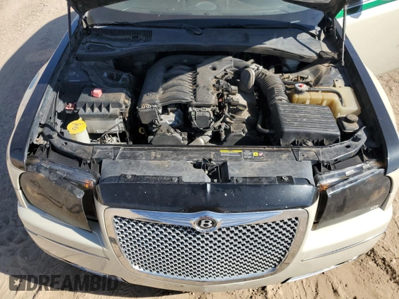 2005 Chrysler 300 with VIN 2C3AA53G55H182941, listed as a Copart auction lot 67077814 with 152,446 mi miles and Salvage Title. Bid and sale history available at carsss.com. Image 13.