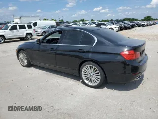 2015 BMW 3 Series 328i xDrive с VIN WBA3B5C57FF962469, выставлен на аукционе Copart как лот 62166575 с пробегом 129 861 миль миль и Списание • Salvage title. История ставок и продаж доступна на DreamBid. Изображение 2.