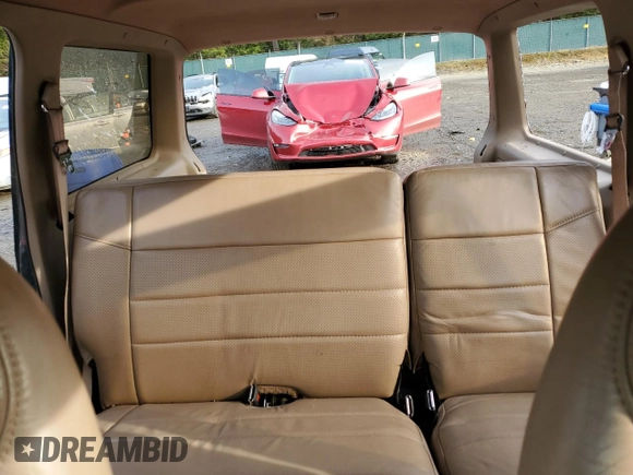 1992 Ford Explorer Eddie Bauer with VIN 1FMDU34X1NUB84827, listed as a Copart auction lot 86973574 with 73,452 mi miles and Salvage title. Bid and sale history available at DreamBid. Image 10.