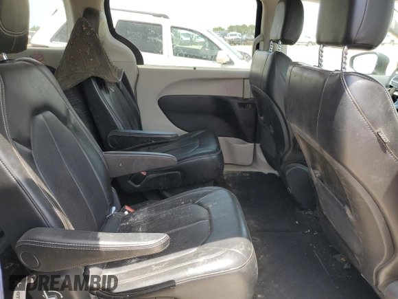 2020 Chrysler Voyager LXi z VIN 2C4RC1DGXLR164104, wystawiony jako Copart lot #56399815 z przebiegiem 123 169 mil mil oraz Szkoda całkowita • Salvage title. Historia ofert i sprzedaży dostępna na DreamBid. Obrazek 11.