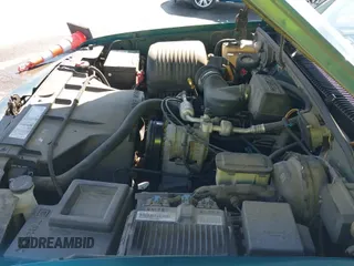 1996 GMC Sierra 1500 с VIN 1GTEC14W1TZ541091, выставлен на аукционе IAAI как лот 42200727 с пробегом 202 194 миль миль и . История ставок и продаж доступна на DreamBid. Изображение 20.