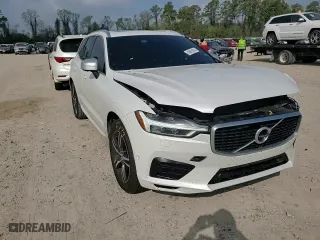 2018 Volvo XC60 R-Design with VIN YV4A22RM5J1030135, listed as a Copart auction lot 45674274 with 67,486 mi miles. Bid and sale history available at carsss.com. Image 11.