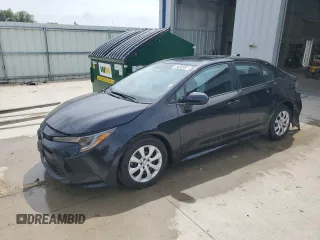2025 Toyota Corolla LE z VIN 5YFB4MDE6SP276153, wystawiony jako Copart lot #57151515 z przebiegiem 8509 mil mil oraz Tytuł czysty. Historia ofert i sprzedaży dostępna na DreamBid. Obrazek 1.