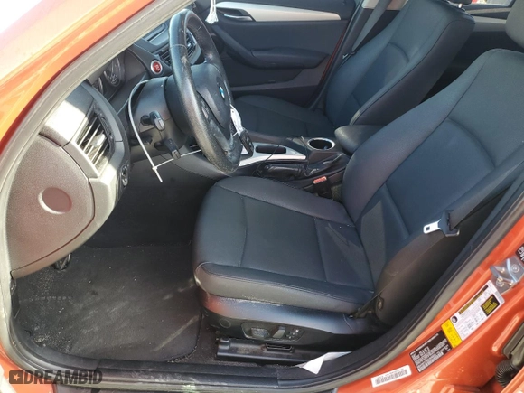 2014 BMW X1 sDrive28i with VIN WBAVM1C59EVW46832, listed as a Copart auction lot 49389605 with 112,257 mi miles and Salvage Title. Bid and sale history available at carsss.com. Image 7.