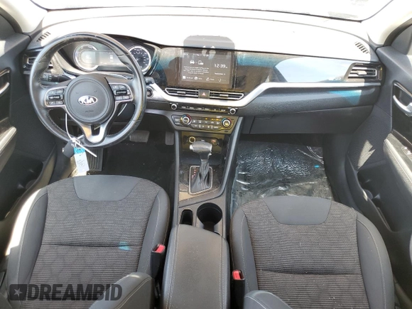 2020 Kia Niro LXS with VIN KNDCB3LC3L5374494, listed as a Copart auction lot 70278694 with 82,079 mi miles and Salvage Title. Bid and sale history available at carsss.com. Image 8.