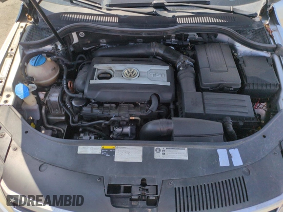 2013 Volkswagen CC Sport Plus z VIN WVWBP7AN2DE558965, wystawiony jako Copart lot #52894795 z przebiegiem 171 734 mil mil oraz Szkoda całkowita • Salvage title. Historia ofert i sprzedaży dostępna na DreamBid. Obrazek 11.