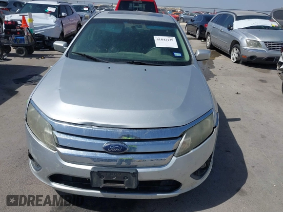 2010 Ford Fusion SE with VIN 3FAHP0HA7AR168317, listed as a IAAI auction lot 41842129 with 185,204 mi miles. Bid and sale history available at carsss.com. Image 14.