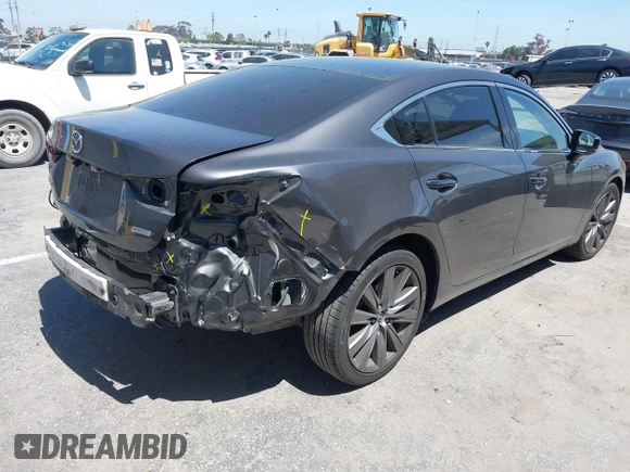 2018 Mazda Mazda6 Touring with VIN JM1GL1VM1J1320592, listed as a IAAI auction lot 41985616 with 100,920 mi miles. Bid and sale history available at carsss.com. Image 4.