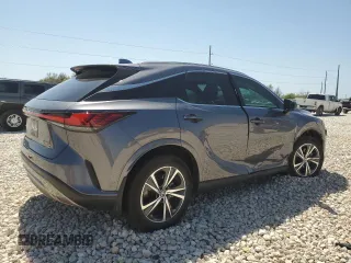 2023 Lexus RX 350h z VIN 2T2BBMCA9PC019785, wystawiony jako Copart lot #50263465 z przebiegiem 29 014 mil mil oraz Szkoda całkowita • Salvage title. Historia ofert i sprzedaży dostępna na DreamBid. Obrazek 3.