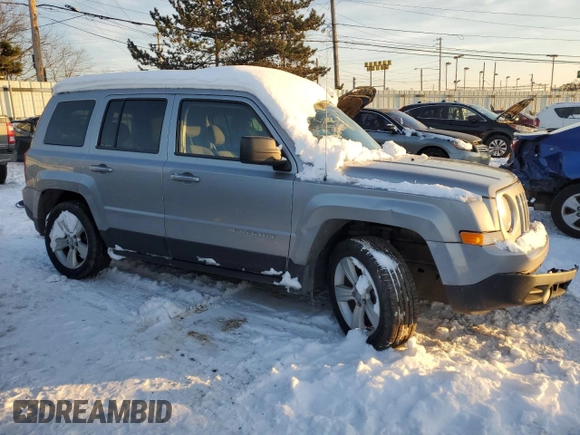 2015 Jeep Patriot Latitude with VIN 1C4NJPFB6FD377681, listed as a Copart auction lot 87102424 with Not Provided miles and Salvage Title. Bid and sale history available at DreamBid. Image 4.