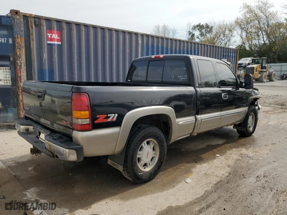 2000 GMC New Sierra 1500 SLE with VIN 1GTEK19T5YE314065, listed as a Copart auction lot 75393644 with NaN miles and Non Repairable. Bid and sale history available at carsss.com. Image 3.