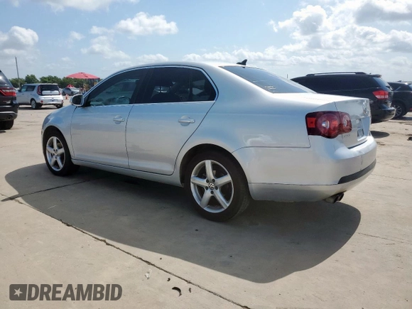 2010 Volkswagen Jetta Limited Edition with VIN 3VWRX7AJ4AM009427, listed as a Copart auction lot 61630225 with 206,090 mi miles and Salvage title. Bid and sale history available at DreamBid. Image 2.