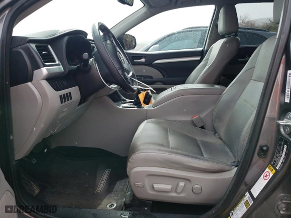 2015 Toyota Highlander XLE with VIN 5TDJKRFH3FS103323, listed as a Copart auction lot 51190165 with 206,845 mi miles and Clean Title. Bid and sale history available at carsss.com. Image 7.