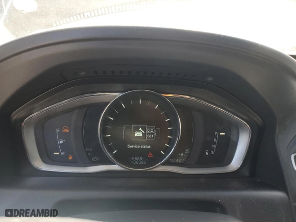2016 Volvo XC60 T5 Premier with VIN YV4612RK7G2782235, listed as a Copart auction lot 52254425 with 186,396 mi miles and Clean Title. Bid and sale history available at carsss.com. Image 9.