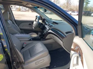 2013 Acura MDX with VIN 2HNYD2H2XDH513339, listed as a IAAI auction lot 41757640 with 142,902 mi miles. Bid and sale history available at carsss.com. Image 5.
