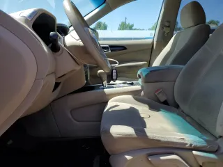 2014 Nissan Pathfinder S with VIN 5N1AR2MM4EC633105, listed as a Copart auction lot 56844185 with 217,994 mi miles and Salvage title. Bid and sale history available at DreamBid. Image 7.