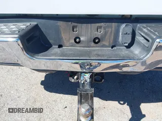 2021 Ram 2500 Tradesman z VIN 3C6UR4HJ3MG501081, wystawiony jako IAAI lot #41853135 z przebiegiem 70 421 mil mil oraz . Historia ofert i sprzedaży dostępna na DreamBid. Obrazek 6.