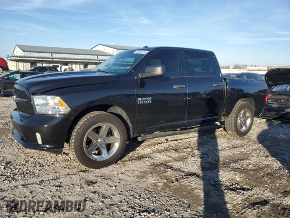 2018 Ram 1500 Express z VIN 3C6RR7KG3JG203310, wystawiony jako Copart lot #82222274 z przebiegiem 84 017 mil mil oraz Szkoda całkowita • Salvage title. Historia ofert i sprzedaży dostępna na DreamBid. Obrazek 1.