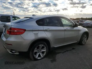 2010 BMW X6 xDrive35i z VIN 5UXFG4C51AL225532, wystawiony jako Copart lot #87133284 z przebiegiem 190 450 mil mil oraz Tytuł czysty. Historia ofert i sprzedaży dostępna na DreamBid. Obrazek 3.