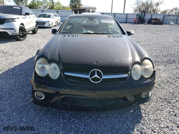 2005 Mercedes-Benz SL-Class 5.0L with VIN WDBSK75F75F103945, listed as a Copart auction lot 87490114 with NaN miles and Clean Title. Bid and sale history available at carsss.com. Image 5.