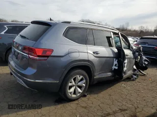 2018 Volkswagen Atlas SEL with VIN 1V2MR2CA6JC525585, listed as a Copart auction lot 83884424 with 114,543 mi miles and Salvage title. Bid and sale history available at DreamBid. Image 3.