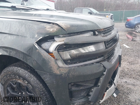 2022 Ford Expedition Timberline z VIN 1FMJU1RT5NEA40706, wystawiony jako IAAI lot #41850491 z przebiegiem 49 905 mil mil oraz . Historia ofert i sprzedaży dostępna na DreamBid. Obrazek 13.