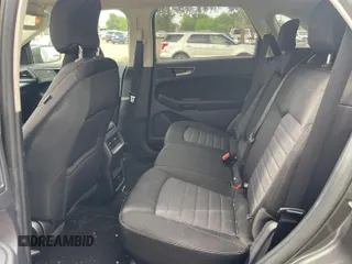 2019 Ford Edge SE с VIN 2FMPK3G98KBB77312, выставлен на аукционе IAAI как лот 42155569 с пробегом 83 594 миль миль и . История ставок и продаж доступна на DreamBid. Изображение 1.