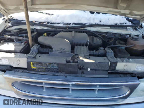 2002 Ford Econoline Passenger XL с VIN 1FBSS31L52HA44517, выставлен на аукционе Copart как лот 42819185 с пробегом 148 064 миль миль и На запчасти • Non repairable. История ставок и продаж доступна на DreamBid. Изображение 12.