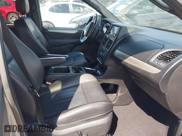 2020 Dodge Grand Caravan GT with VIN 2C4RDGEGXLR198932, listed as a IAAI auction lot 41898482 with 85,361 mi miles and . Bid and sale history available at DreamBid. Image 5.