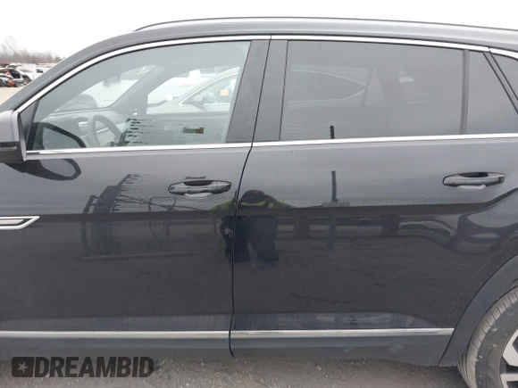 2022 Volkswagen Atlas SEL with VIN 1V2BE2CA2NC218844, listed as a IAAI auction lot 41264502 with 47,150 mi miles and . Bid and sale history available at DreamBid. Image 15.