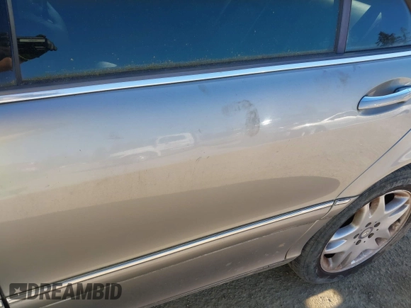 2003 Mercedes-Benz S-Class 4.3L with VIN WDBNG70J23A336796, listed as a IAAI auction lot 41896565 with 259,164 mi miles. Bid and sale history available at carsss.com. Image 14.