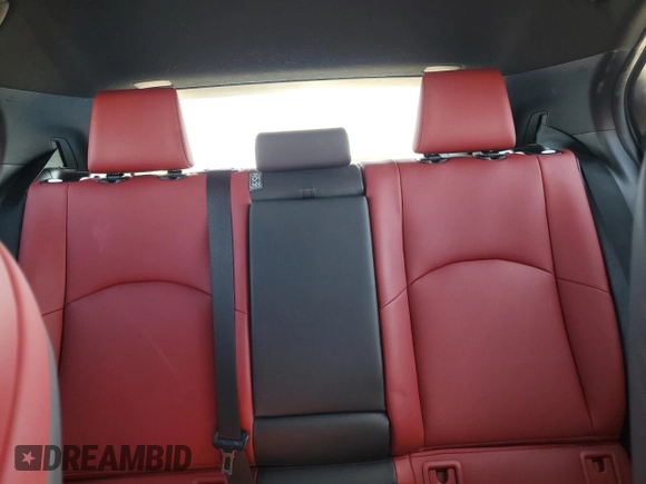 2019 Lexus UX 200 z VIN JTHY3JBH7K2005768, wystawiony jako Copart lot #46180135 z przebiegiem 78 108 mil mil oraz Szkoda całkowita • Salvage title. Historia ofert i sprzedaży dostępna na DreamBid. Obrazek 10.