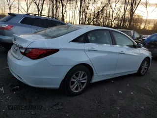 2013 Hyundai Sonata GLS with VIN 5NPEB4AC9DH576503, listed as a Copart auction lot 81426674 with 210,936 mi miles and Clean Title. Bid and sale history available at carsss.com. Image 3.